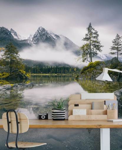 vue sur le lac brumeux et la montagne en Bavière, Allemagne fond d'écran