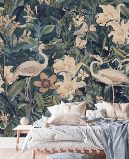 papel pintado de flamencos y flores de color naranja pálido en la selva verde