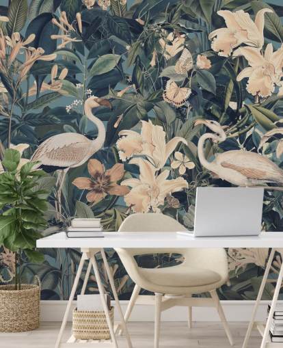 papel pintado de flamencos y flores de color naranja pálido en la selva verde