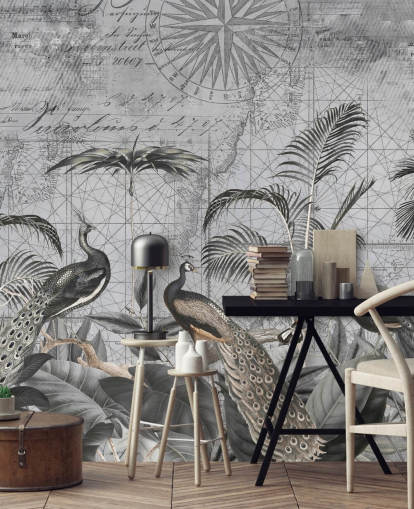 papier peint mural de paons illustrés gris appelé Peacocks Clan 4 par Andrea Haase pour les chambres et les salons