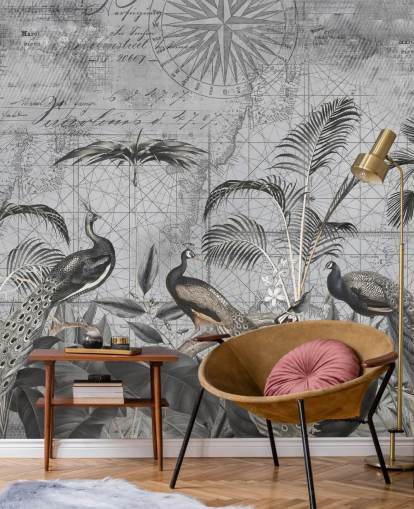 papier peint mural de paons illustrés gris appelé Peacocks Clan 4 par Andrea Haase pour les chambres et les salons
