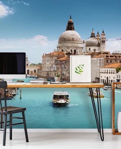 Grand Canal and Basilica Santa Maria della Salute, Venice, Italy wallpaper