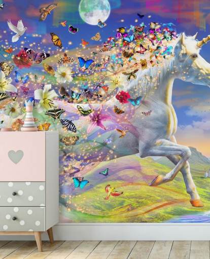 papier peint licorne qui court avec papillon et crinière d'oiseau