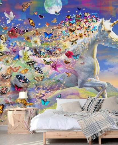 papel pintado de unicornio corriendo con melena de mariposa y pájaro