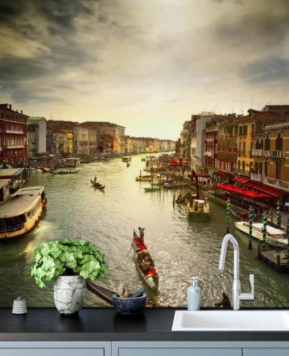 Descargar el fondo de pantalla venetian canal and gondolas