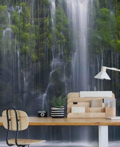 massor av vattenfall och grönska tapeter