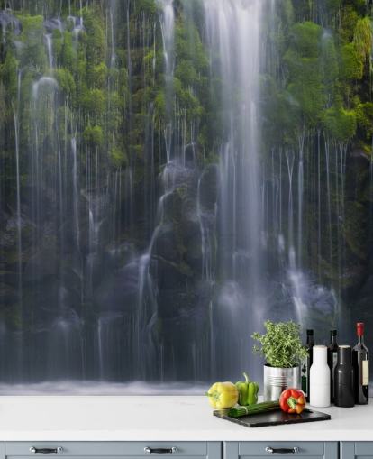 beaucoup de chutes d'eau et de papier peint de verdure beaucoup de chutes d'eau et de papier peint de verdure