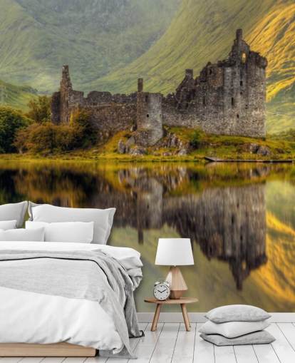 Skotlannin linnan rauniot Loch tapetti