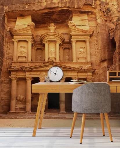 Templo de Petra esculpido em mural de parede de rocha