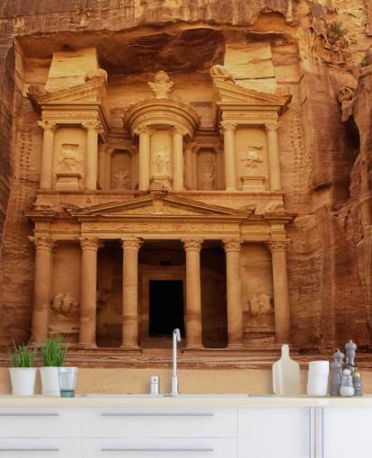 Décoration murale du temple de Petra sculpté dans la roche