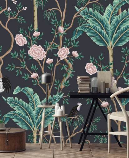 papel de parede floral escuro e chinoiserie de pássaros