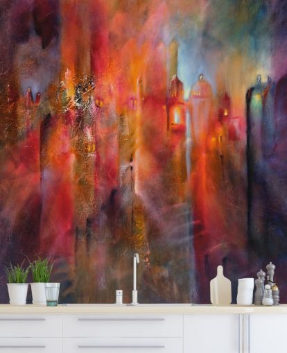 papel pintado de ciudad brumosa rosa, rojo y morado