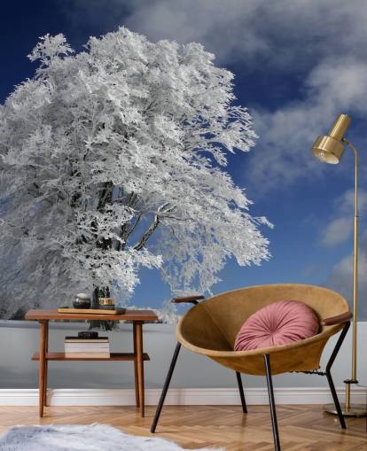 Decorazione murale con buco del vento bianco nella foresta nera