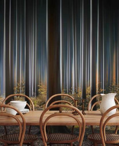 Papier peint brillant de troncs d'arbres forestiers