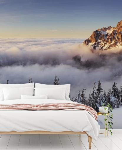 Luminen Misty Mountain seinämaalaus