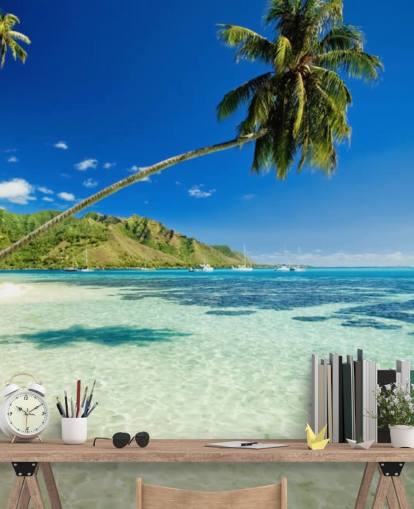 mural de papel pintado de playa tropical azul y verde llamado Palm Tree Lagoon para dormitorios y oficinas en casa