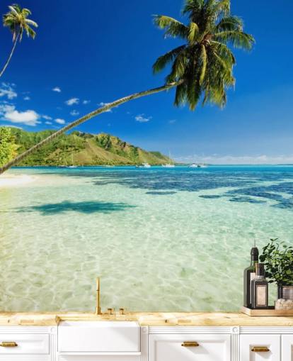 carta da parati murale blu e verde con spiaggia tropicale chiamata Palm Tree Lagoon per camere da letto e uffici domestici