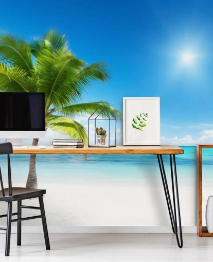papier peint de plage personnalisé bleu et blanc appelé Palm and Sea pour la maison ou le bureau 