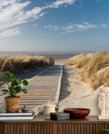 blauwe en gouden aanpasbare strandbehangmuurschildering genaamd Windswept Beach Boardwalk voor eetkamers of keukens blauwe en gouden aanpasbare strandbehangmuurschildering genaamd Windswept Beach Boardwalk voor eetkamers of keukens