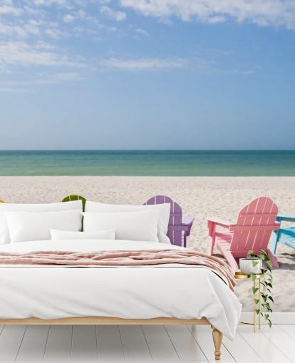 Bunte Strandkörbe auf Strandtapete