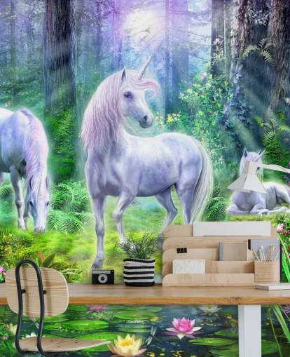 papel pintado de tres unicornios blancos brillantes en el bosque papel pintado de tres unicornios blancos brillantes en el bosque