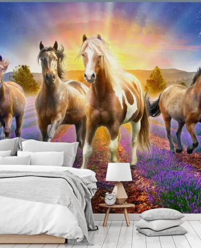 caballos marrones caminando en fondo de pantalla de campo lavanda caballos marrones caminando en fondo de pantalla de campo lavanda