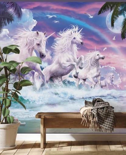 unicornios corriendo desde el mar en fondo de pantalla de playa pastel