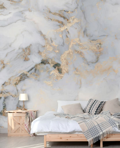 mural de papel pintado de mármol personalizable teñido de blanco y dorado llamado Decadent Marble para cocinas, baños o dormitorios