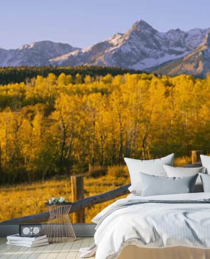 vuorijono syksyllä tapetti