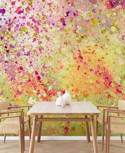 Wandbild „Burst of Joy“ von Lara Skinner mit abstrakter Spritzfarbe in Rosa, Lila und Gold für Schlafzimmer