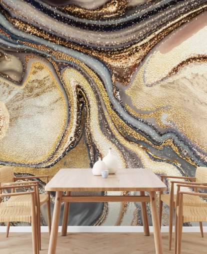 mural de papel pintado de geodas personalizable dorado, marrón y blanquecino llamado Creamy Caramel Geode de Lara Skinner para cocinas