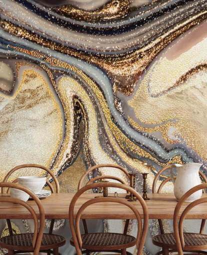 mural de papel de parede de geodo personalizável dourado, marrom e esbranquiçado chamado Creamy Caramel Geode de de Lara Skinner para cozinhas