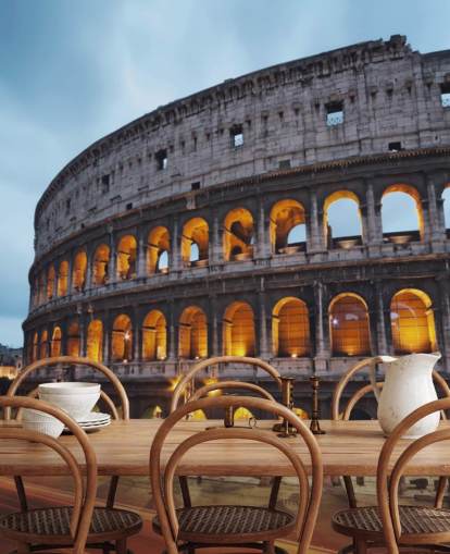Lyser op Collosseum i aften Baggrund Lyser op Collosseum i aften Baggrund