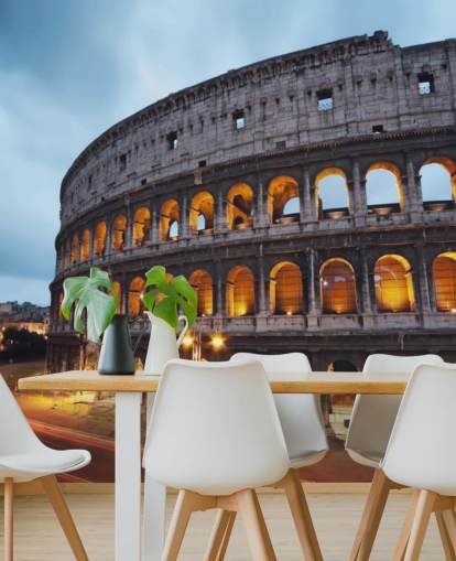 Carta da parati illuminata del Colosseo della sera