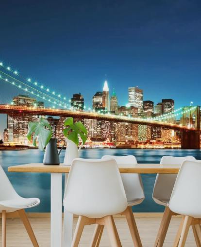 mural de papel pintado azul personalizable de Nueva York llamado Puente de Brooklyn de noche para salas de estar