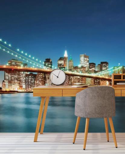 blauwe aanpasbare New Yorkse behangmuurschildering genaamd Brooklyn Bridge at Night voor woonkamers blauwe aanpasbare New Yorkse behangmuurschildering genaamd Brooklyn Bridge at Night voor woonkamers