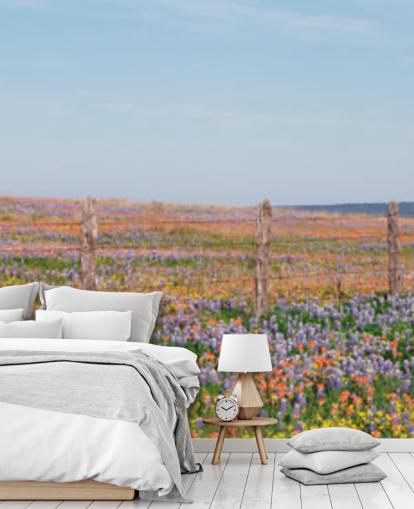 eng felt med orange, lilla og gule blomster tapet eng felt med orange, lilla og gule blomster tapet