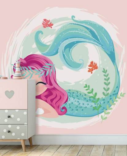 sereia sorridente com cabelo roxo e coroa de coroa de grinalda azul