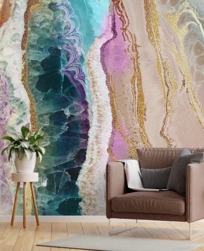 violetti, vaaleanpunainen ja kultainen muokattava geode-taustakuvamaalaus nimeltä Rock Pool Beach, kirjoittanut Lara Skinner loungeille