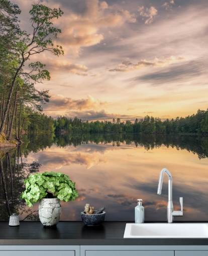 Fotobehang Lake Tarmsjön Zweden met reflecties