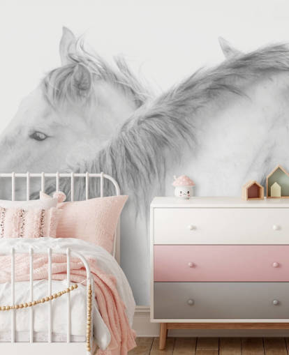 vita hästar tapetväggmålning som heter Horses In White av 1x Photography för sovrum, matsalar och badrum vita hästar tapetväggmålning som heter Horses In White av 1x Photography för sovrum, matsalar och badrum