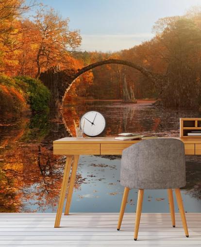 Decorazione murale «Autumn Lake» di 1x, motivo: bosco arancione con ponte in pietra, fotografia per cucine, bagni e camere da letto Decorazione murale «Autumn Lake» di 1x, motivo: bosco arancione con ponte in pietra, fotografia per cucine, bagni e camere da letto