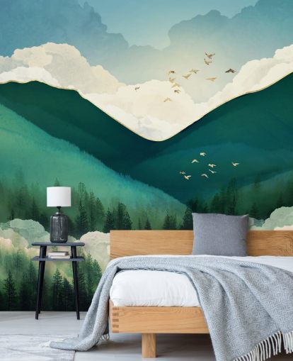 fondo de pantalla de paisaje abstracto verde, blanco y dorado de montañas brumosas