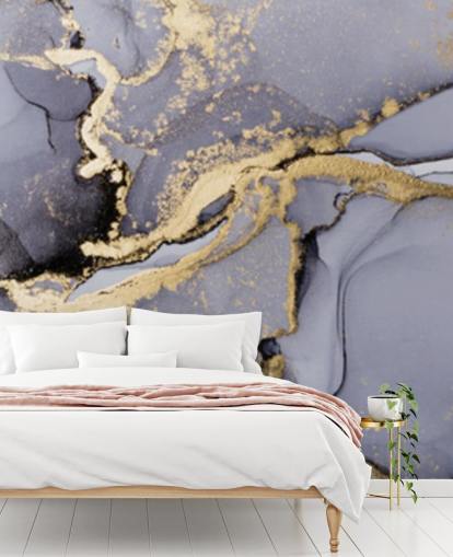 mural de papel de parede em aquarela azul e dourado chamado Blue with Gold Watercolour para quartos, banheiros e cozinhas