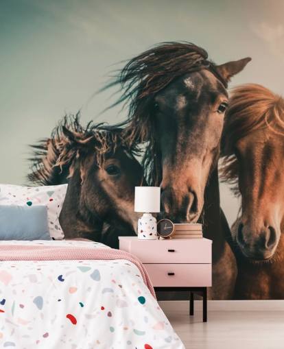 fondo de pantalla de fotos de tres caballos marrones