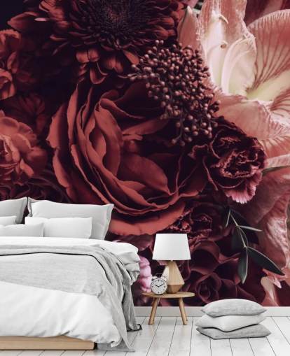 rosa, rote und lila Blumentapete