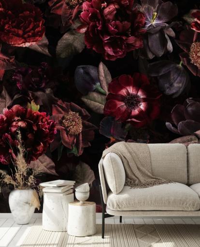 roze en paarse donkere bloemenbehangmuurschildering genaamd Dark Bouquet van Uta Naumann voor slaapkamers en woonkamers roze en paarse donkere bloemenbehangmuurschildering genaamd Dark Bouquet van Uta Naumann voor slaapkamers en woonkamers
