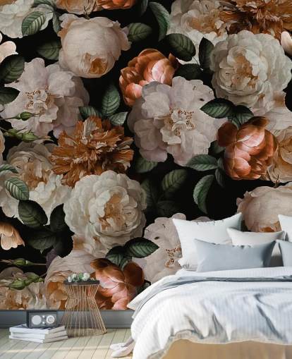 papel de parede floral esbranquiçado e rosa brassy-pink