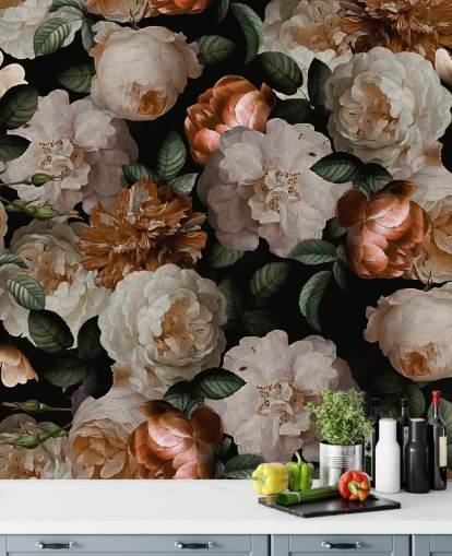 papel de parede floral esbranquiçado e rosa brassy-pink