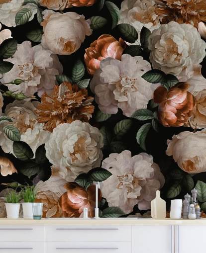 papel de parede floral esbranquiçado e rosa brassy-pink